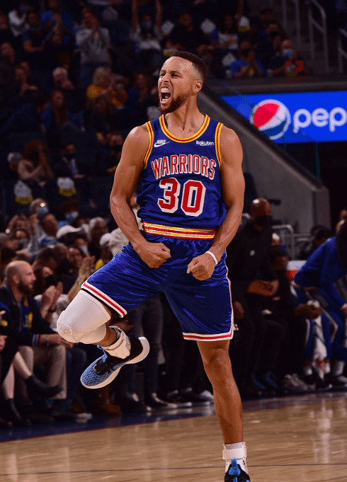 股的品牌焕 股的品牌焕