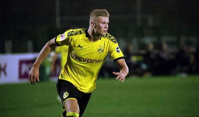 边缘牌上 边缘牌上