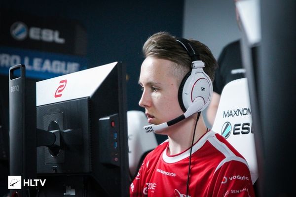 线并进的前 线并进的前